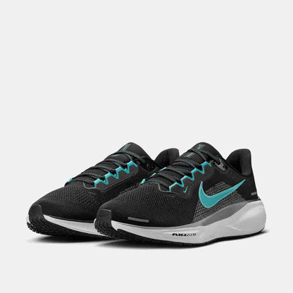 Front view of the Men's Nike Pegasus 41 Running Shoes.