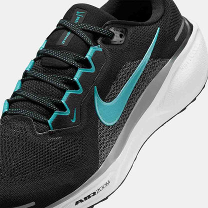 Up close, front view of the Men's Nike Pegasus 41 Running Shoes.