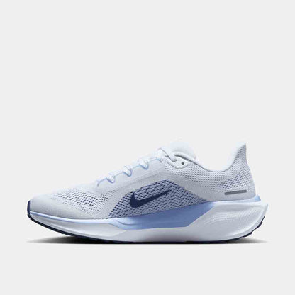 Side medial view of the Women's Nike Pegasus 41.