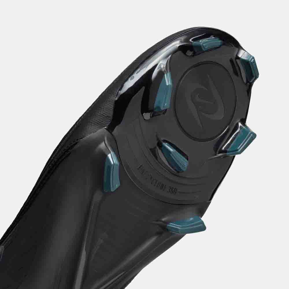 Bottom view of the Nike Phantom GX 2 Academy Soccer Cleats.
