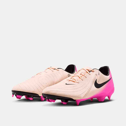 Front view of the Nike Phantom GX 2 Academy Soccer Cleats.
