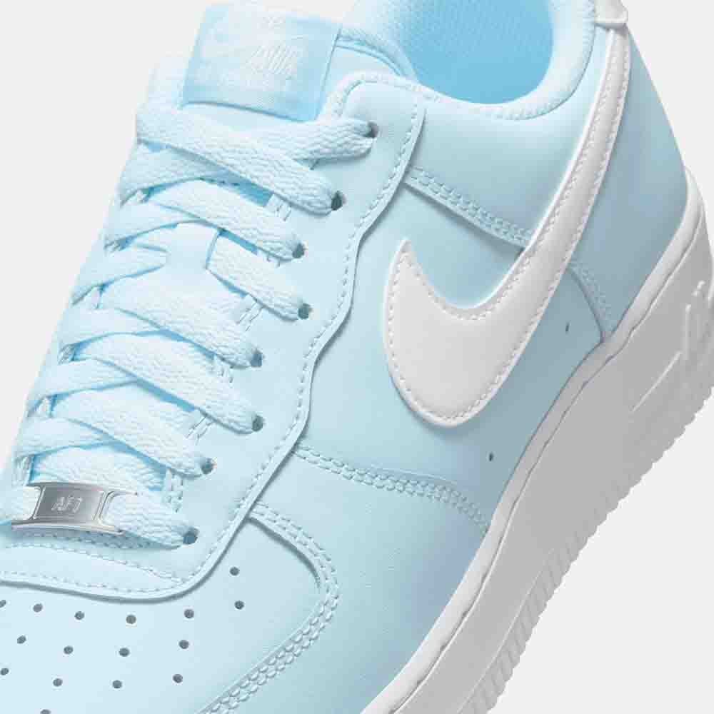Up close front view of the Men's Nike Air Force 1 '07.