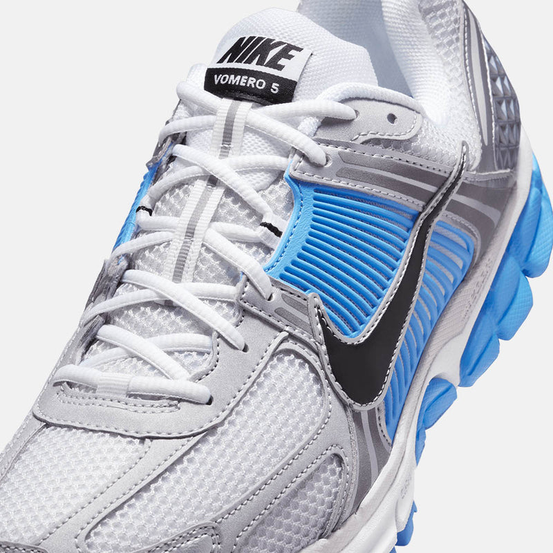 Up close, front view of the Nike Zoom Vomero 5.