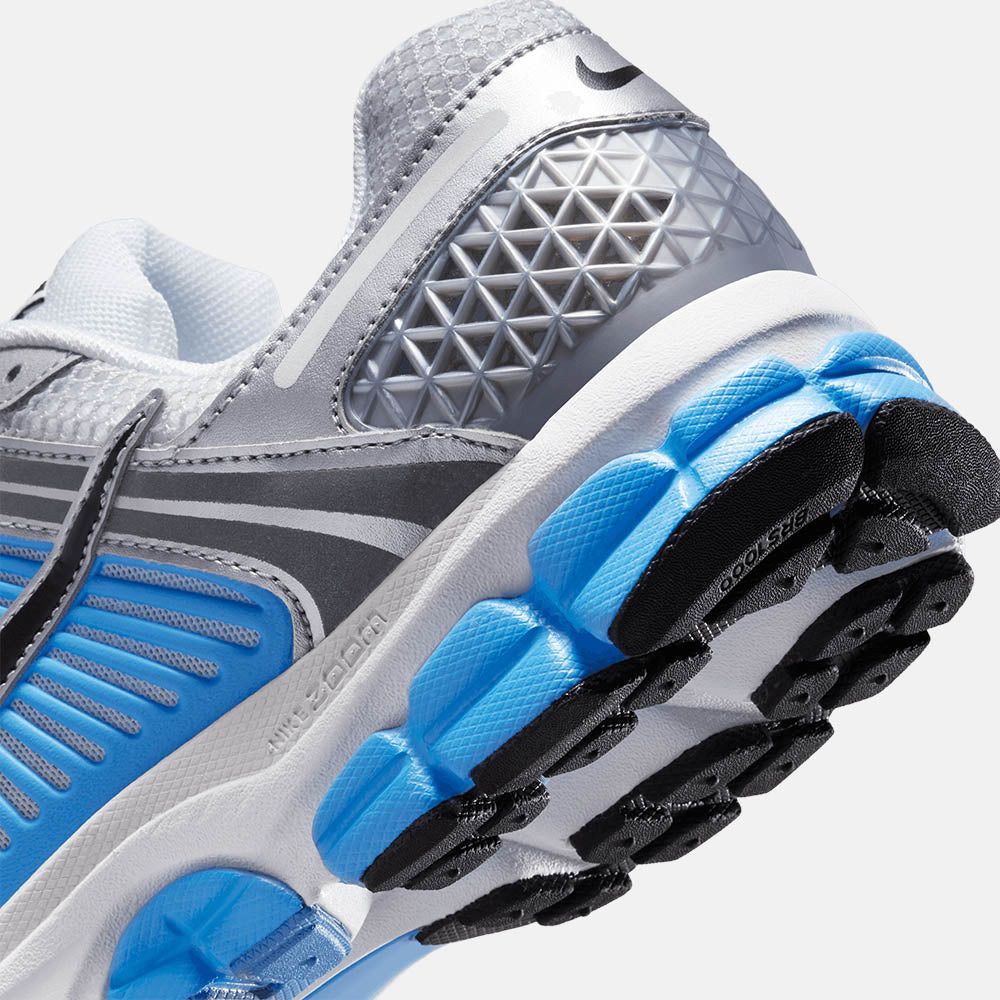 Up close, rear view of the Nike Zoom Vomero 5.