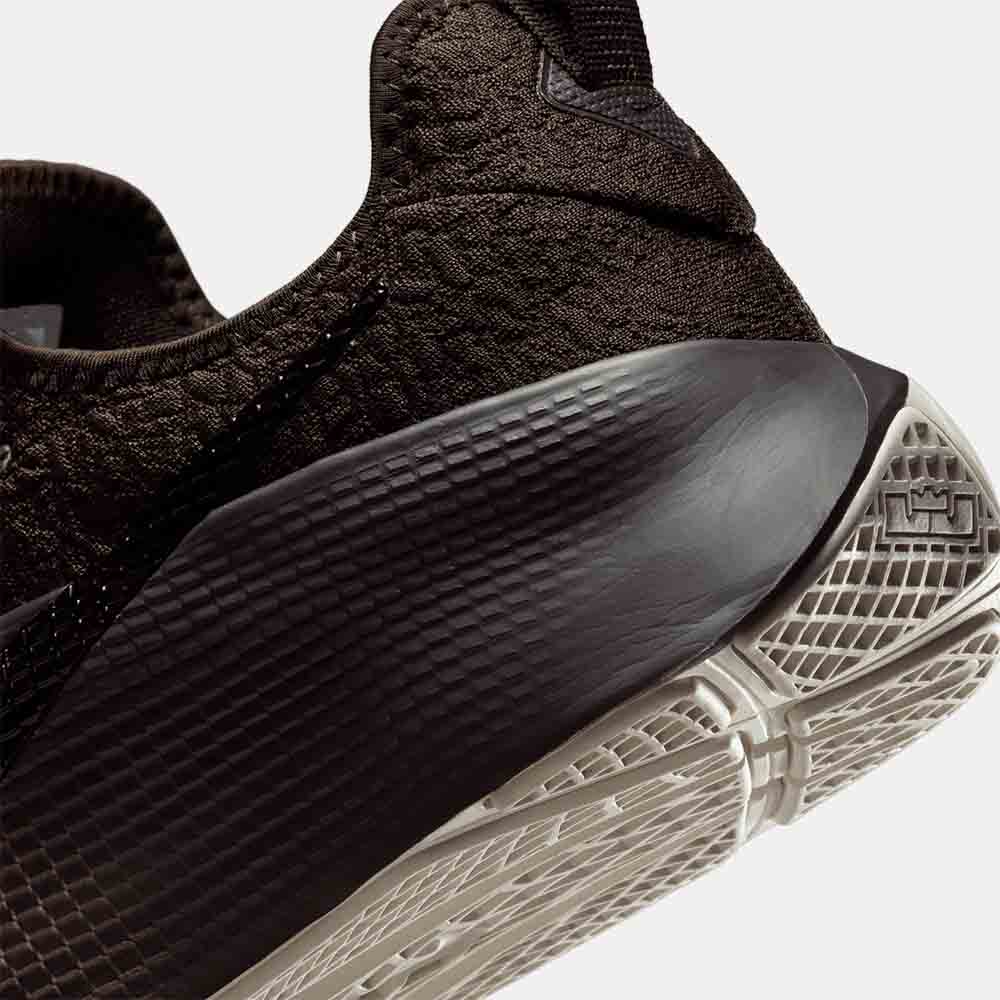 Up close, rear view of the Nike LeBron TR 1.