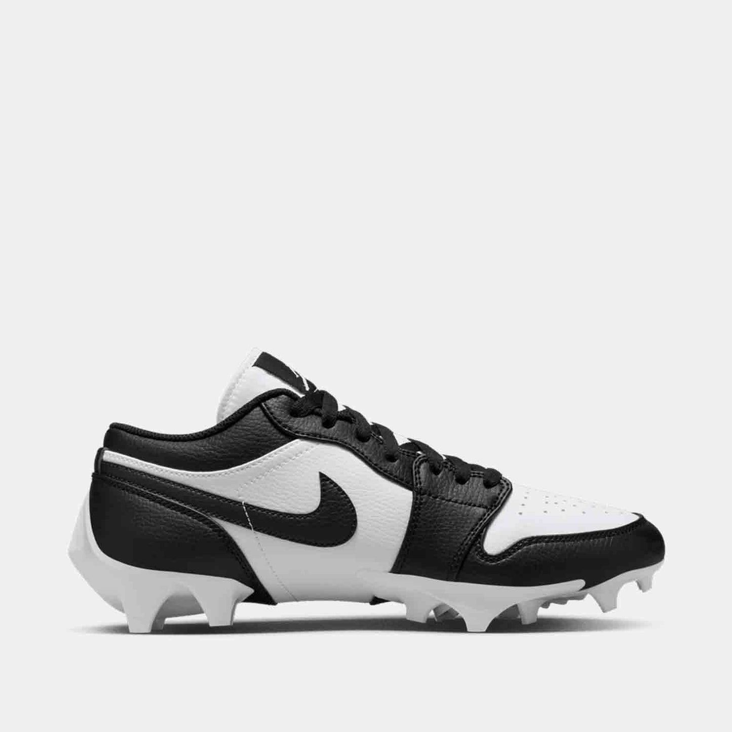 Side view of the Men's Jordan 1 Low TD Football Cleats.