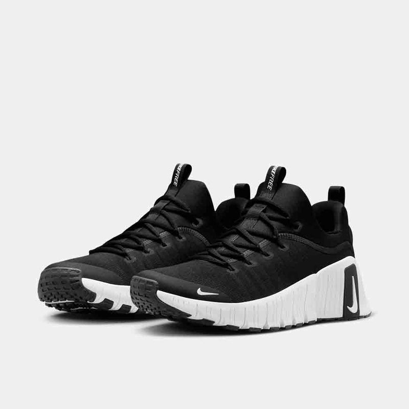 Front view of the Men's Nike Free Metcon 6.