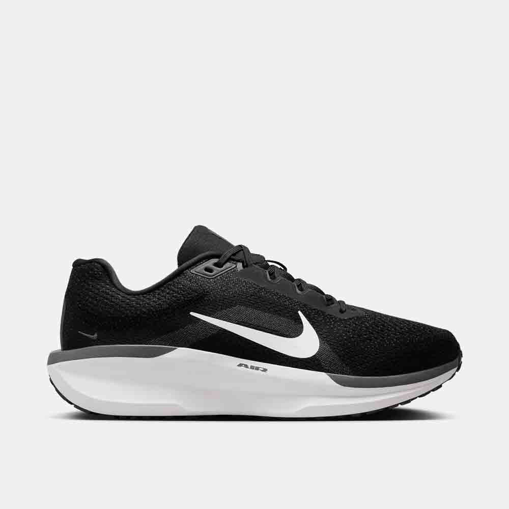 Side view of the Men's Nike Winflo 11.