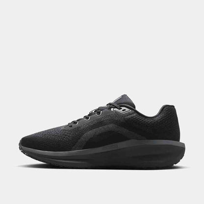 Side medial view of the Men's Nike Winflo 11. 