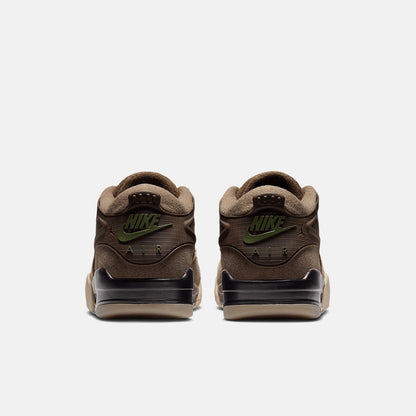 Rear view of the Air Jordan 4 RM.