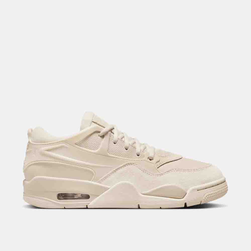 Side view of the Women's Air Jordan 4 RM.