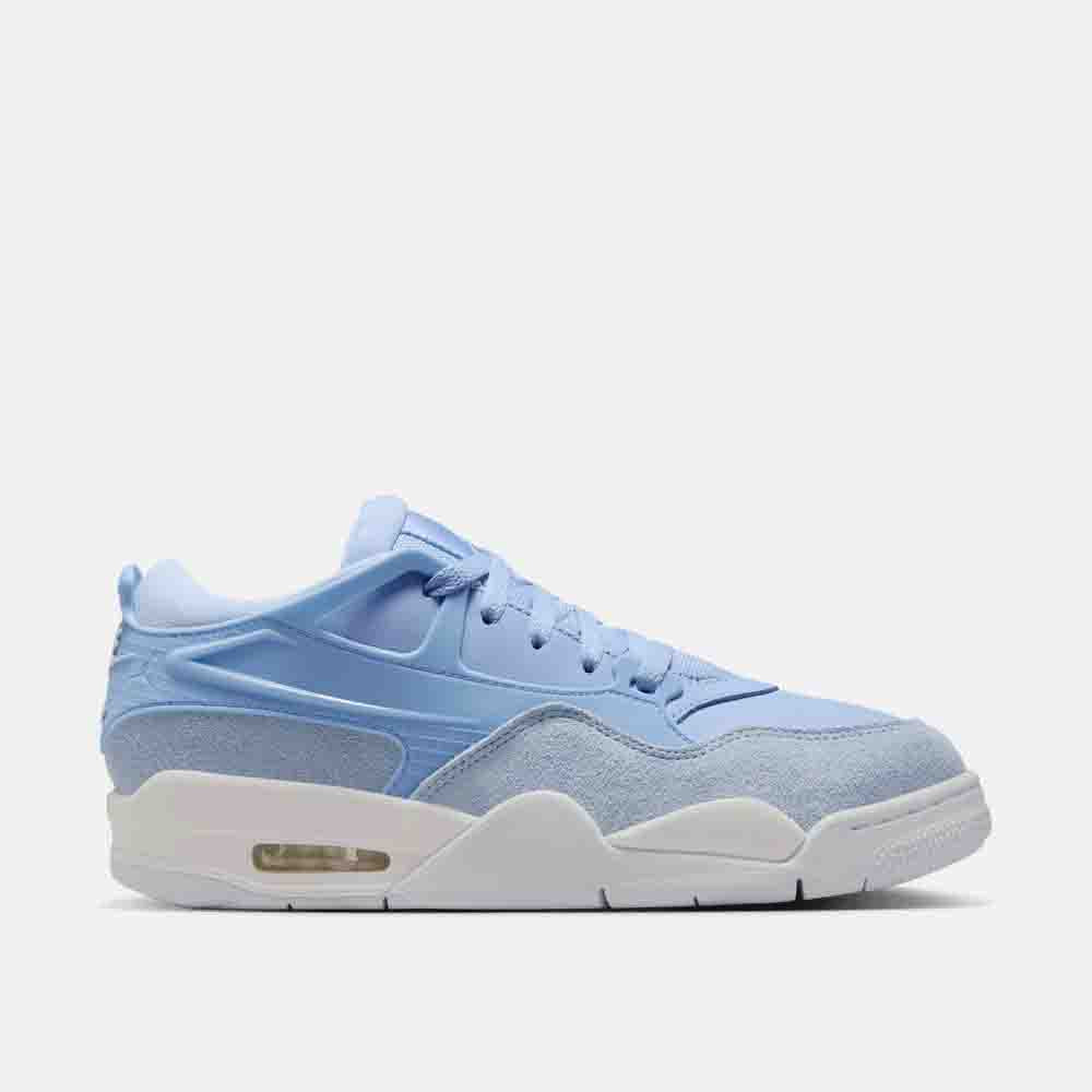 Side view of the Women's Air Jordan 4 RM.