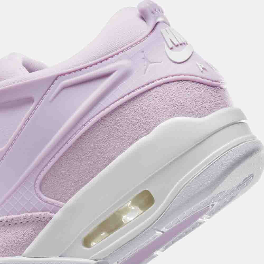 Up close, rear view of the Women's Air Jordan 4 RM.