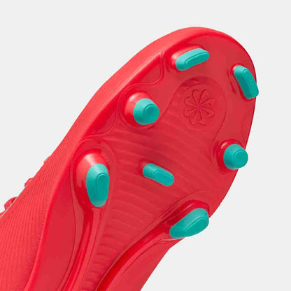 Bottom view of the Nike Kids' Mercurial Superfly 10 Club Soccer Cleats.