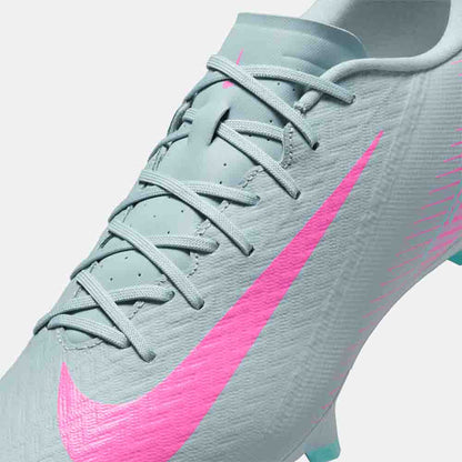 Up close, front view of the Nike Mercurial Vapor 16 Academy Soccer Cleats.