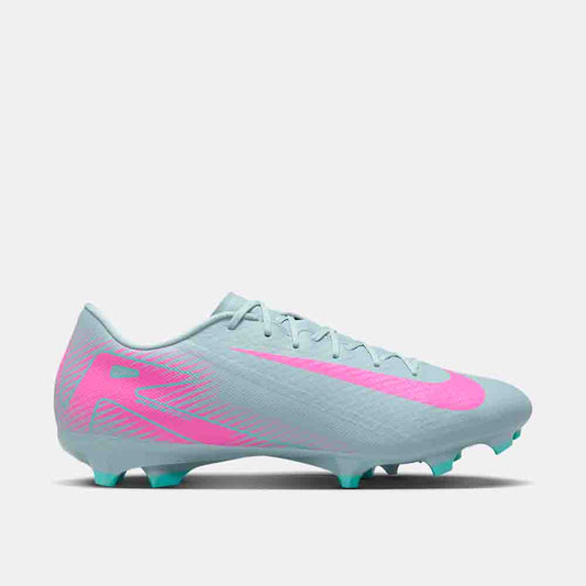 Side view of the Nike Mercurial Vapor 16 Academy Soccer Cleats.