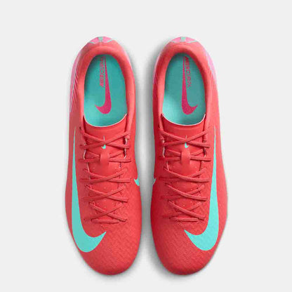 Top view if the Nike Mercurial Vapor 16 Academy Soccer Cleats.