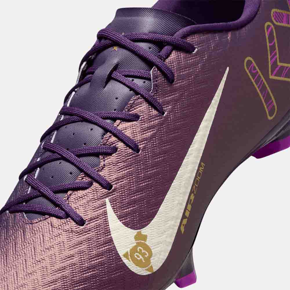 Up close, front view of the Nike Mercurial Vapor 16 Academy "Kylian Mbappé" Soccer Cleats.