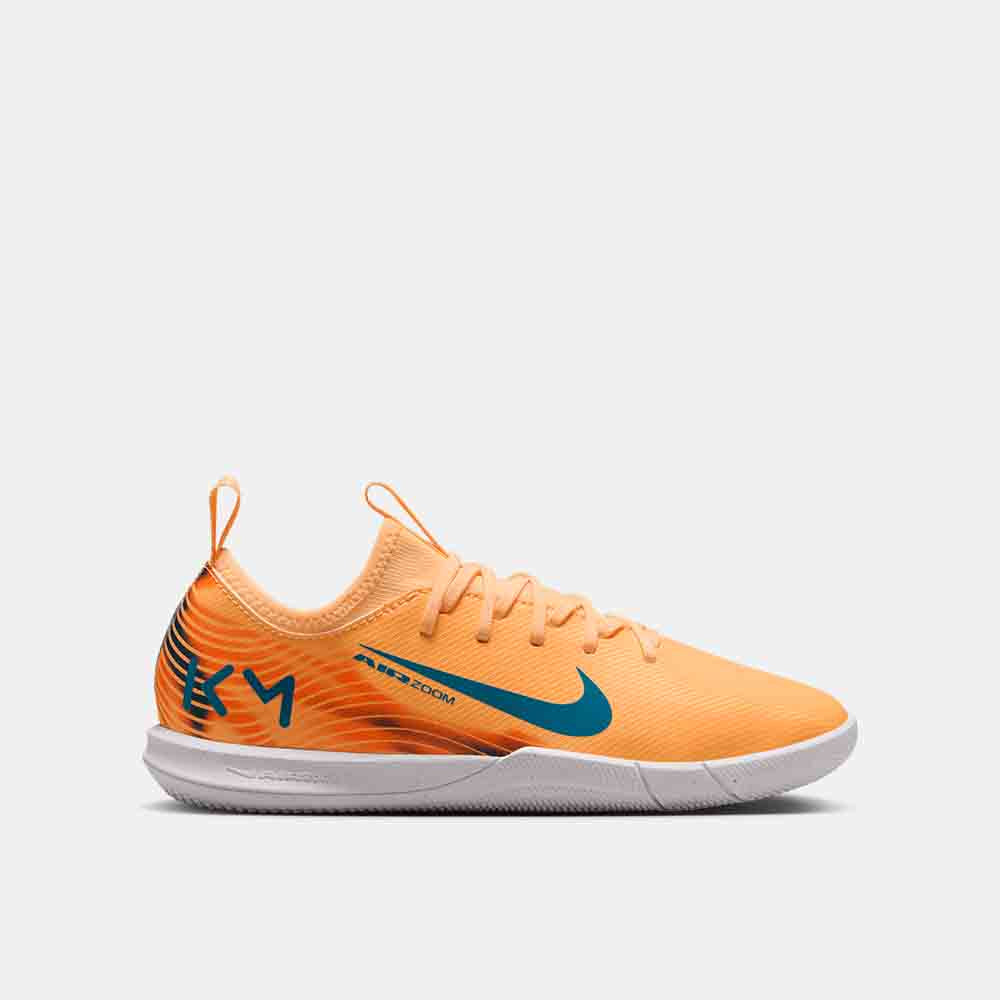 Side view of the Nike Jr. Mercurial Vapor 16 Academy Indoor Soccer Shoes.