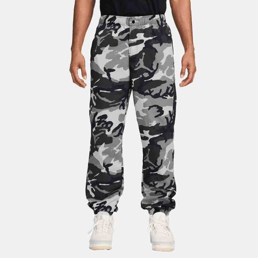 Front view of the Men's Jordan MVP Camo Pants.