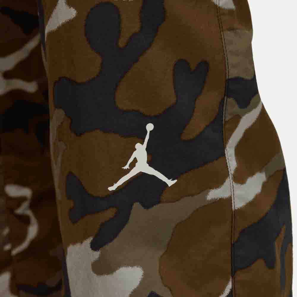 Up close, side view of the Men's MVP Camo Pants.