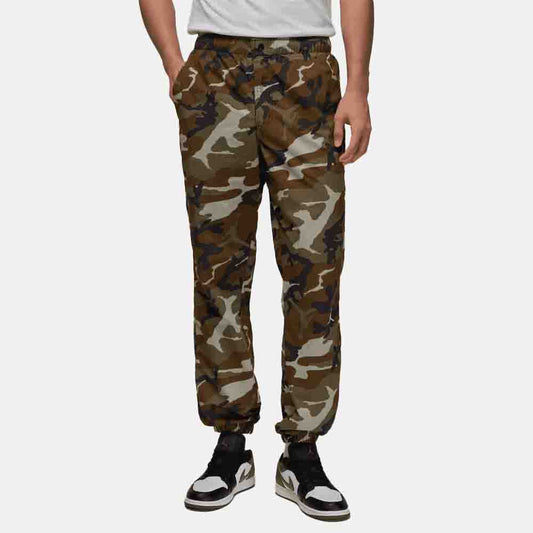 Front view of the Men's MVP Camo Pants.