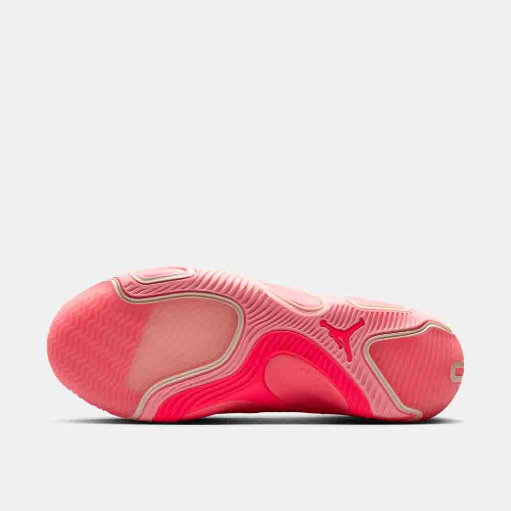 Bottom view of the Jordan Tatum 3 "Pink".