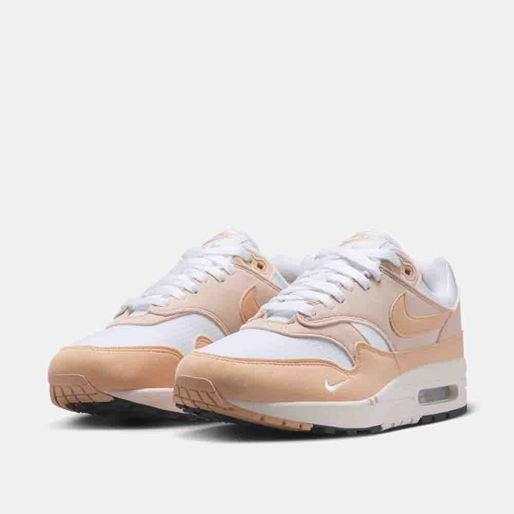 Front view of the Women's Nike Air Max 1 '87.