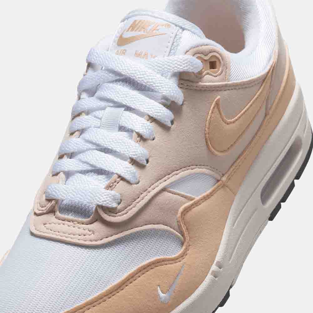 Up close, front view of the Women's Nike Air Max 1 '87.