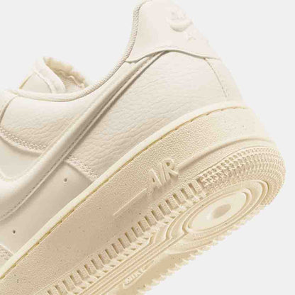 Up close, rear view of the Women's Nike Air Force 1 '07.