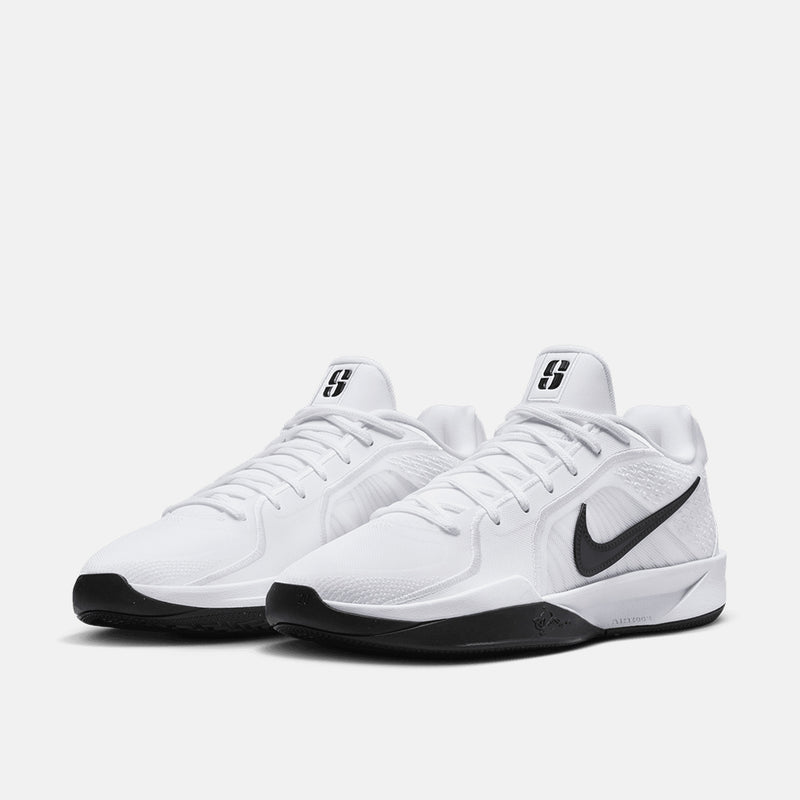 Front view of the Sabrina 2.