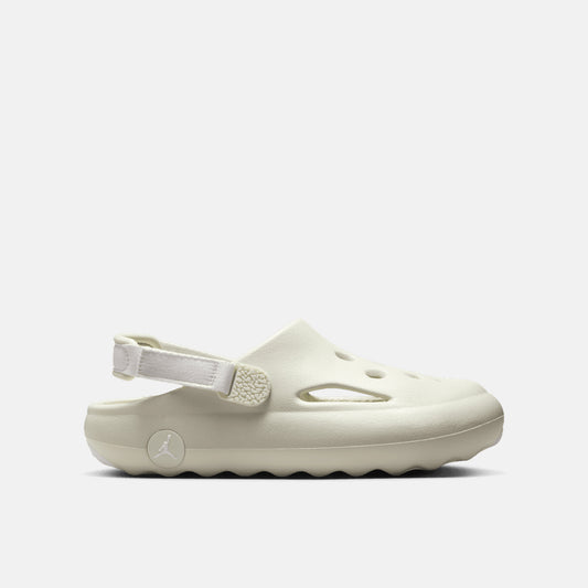 Side view of the Kids' Jordan Hydrip Sandals.