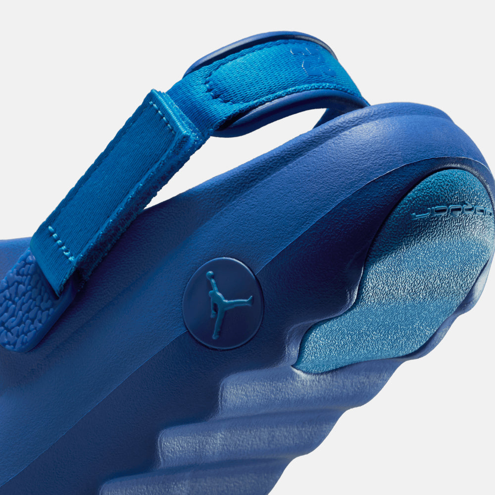 Up close, rear view of the Kids' Jordan Hydrip Sandals.