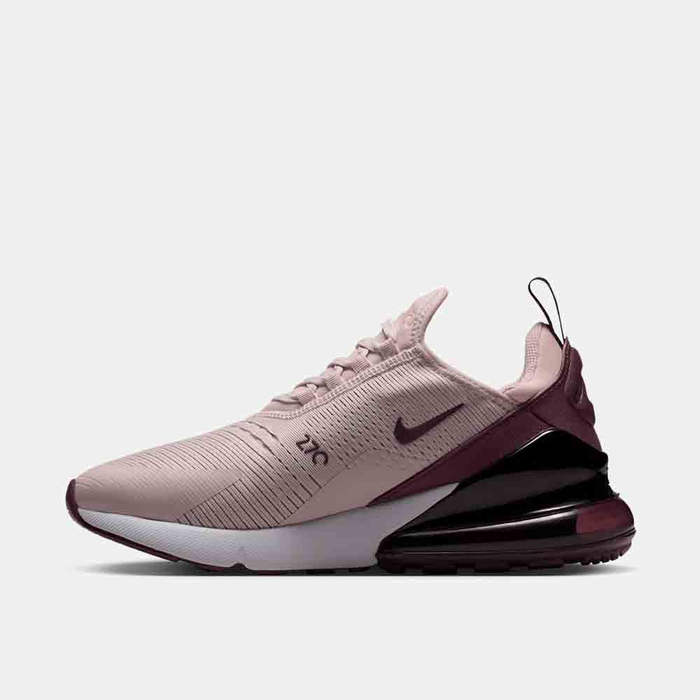 Side medial view of the Women's Nike Air Max 270.