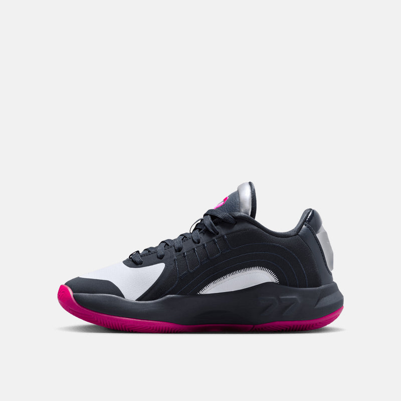 Side medial view of the Kids' Luka 4 "Navidor".