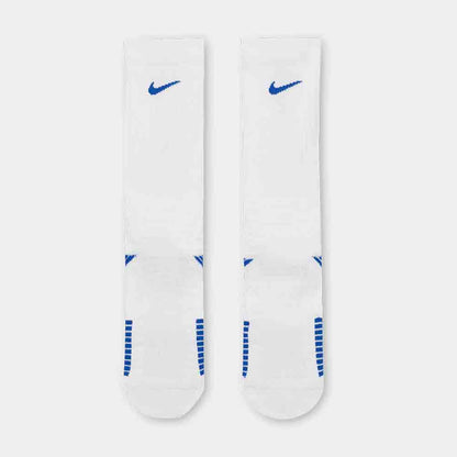 Front view of the Nike Elite 2.0 Crew Socks.