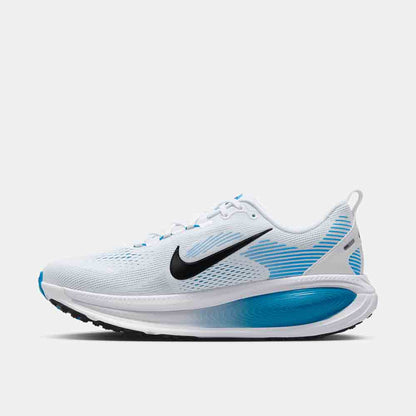 Side medial view of the Men's Nike Vomero 18.