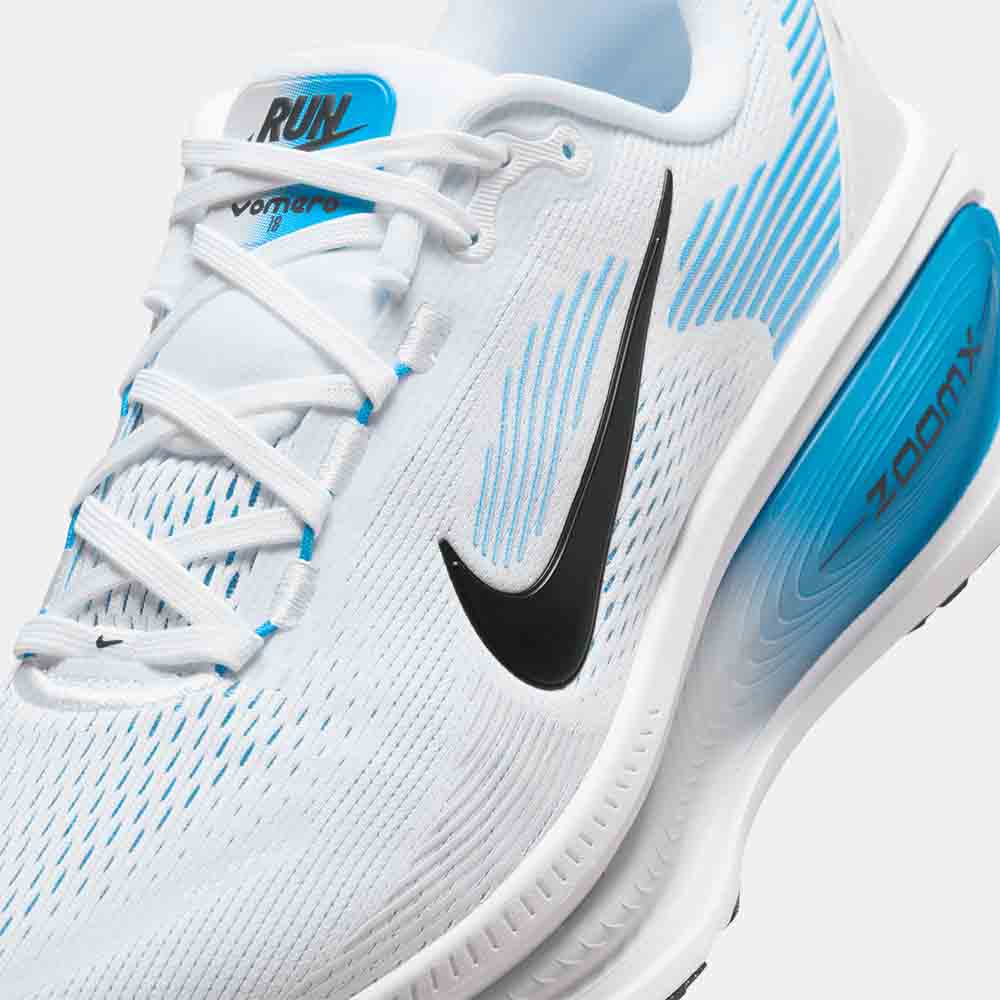 Up close, front view of the Men's Nike Vomero 18.