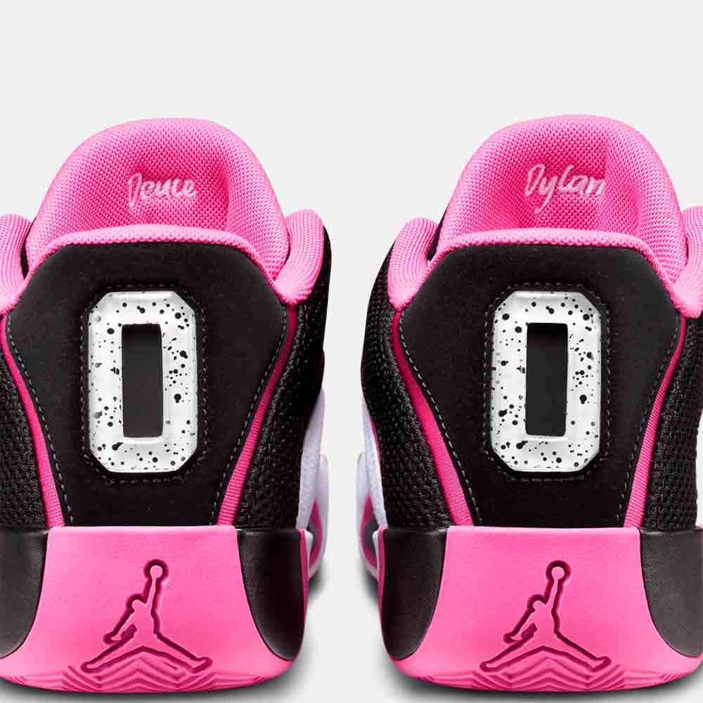 Rear view of the Jordan Tatum 4 "Black Pinksicle".