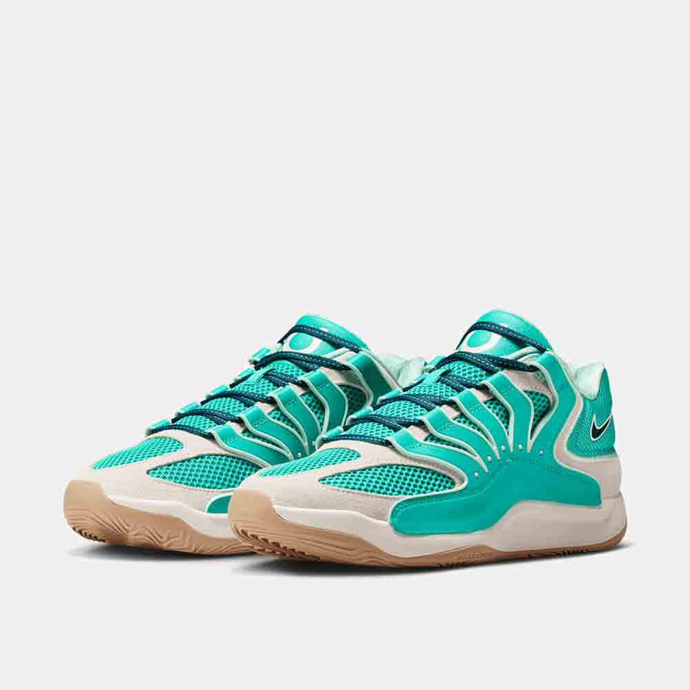 Front view of the Nike KD18 "Wanda".