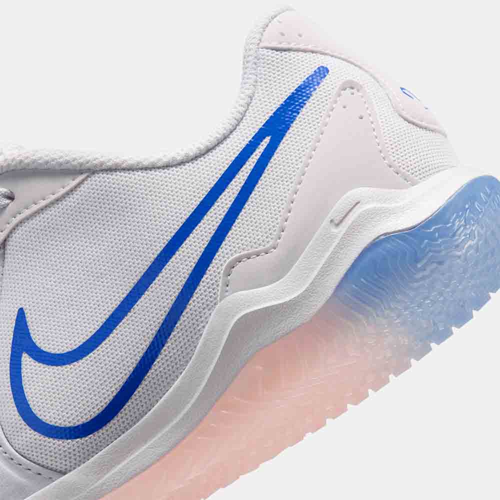 Up close, side/rear view of the Kids' Nike United Jr. Tiempo Legend 10 Academy Indoor Soccer Shoes.