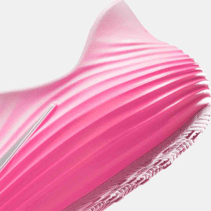 Up close, rear view of the Women's Nike ReactX Rejuven8.
