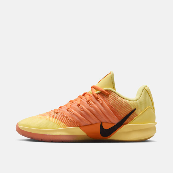 Side medial view of the Sabrina 3 "Bring the Heat".