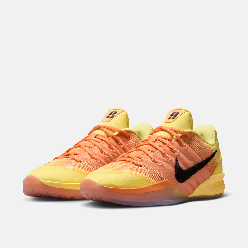 Front/side view of the Sabrina 3 "Bring the Heat".