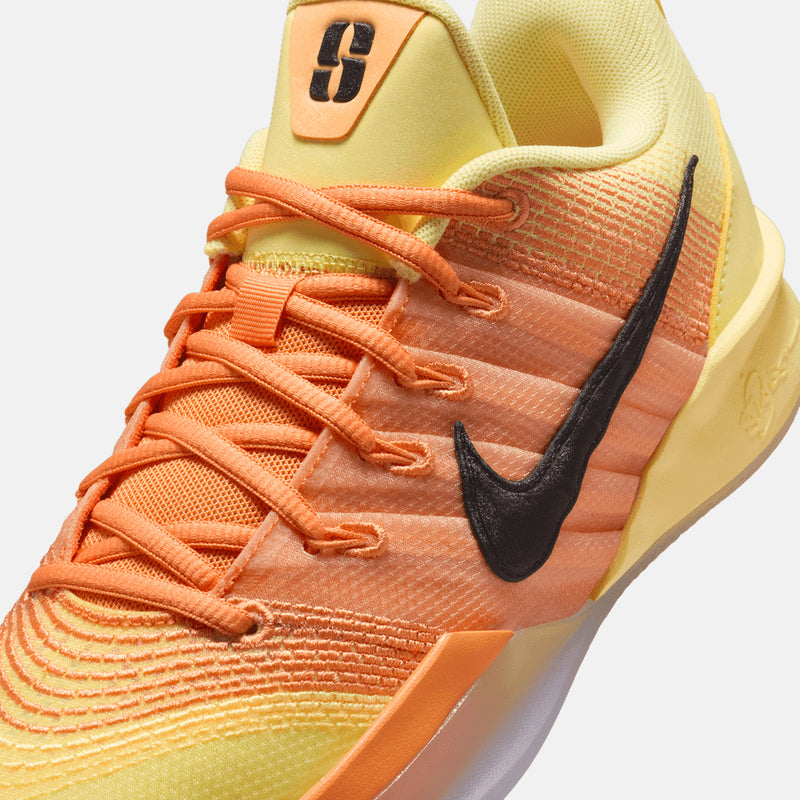 Up close, front view of the Sabrina 3 "Bring the Heat".