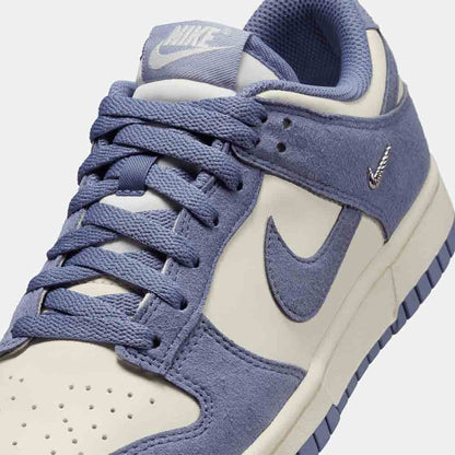 Up close, front view of the Women's Nike Dunk Low.