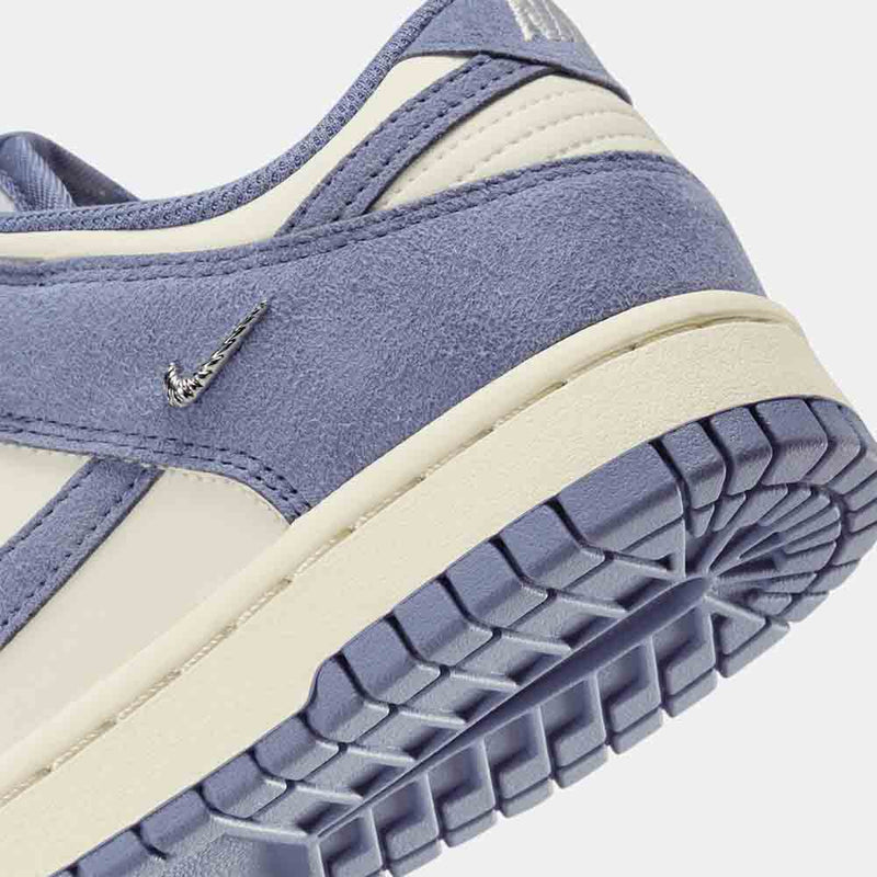 Women's Nike Dunk Low