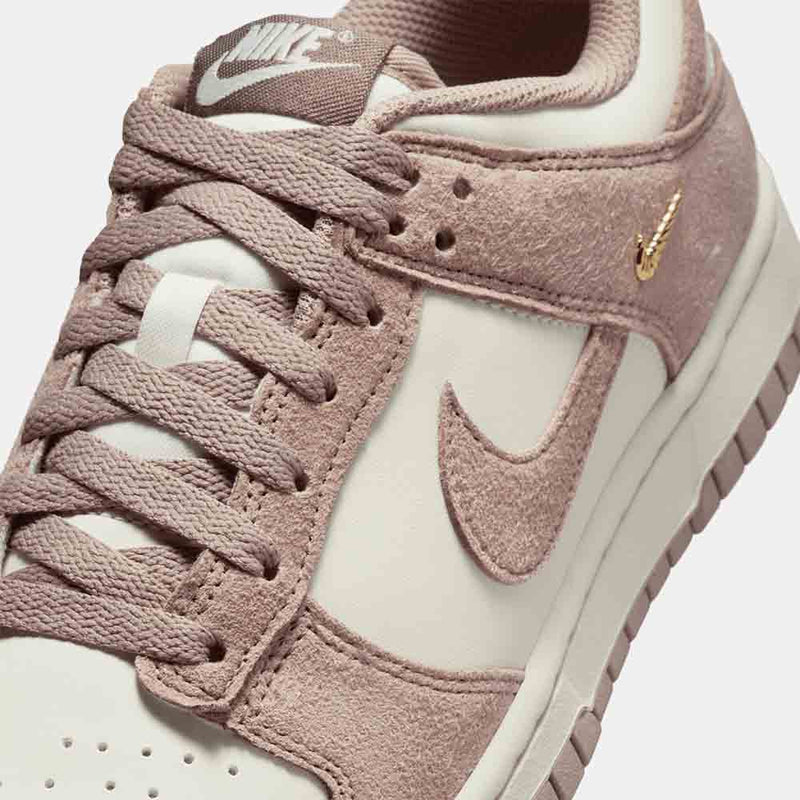 Up close, front view of the Women's Nike Dunk Low.