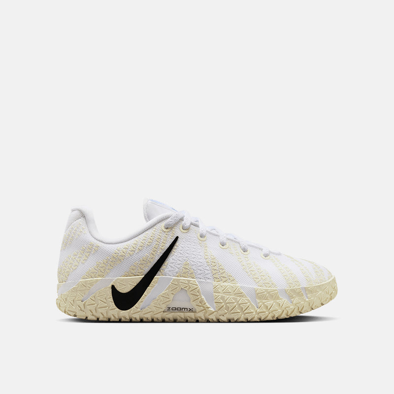 Side view of the Kids' Ja 3.