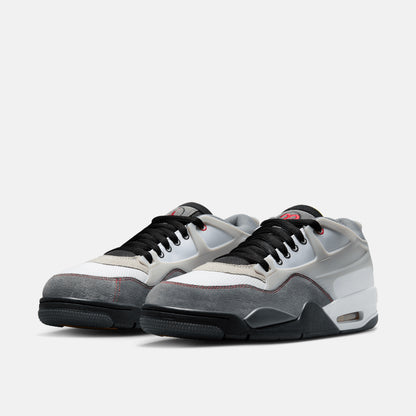 Front view of the Men's Air Jordan 4 RM Premium.